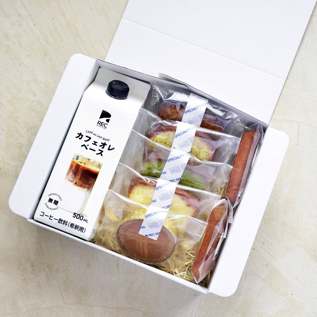 カフェオレベースと焼菓子6種のギフト
