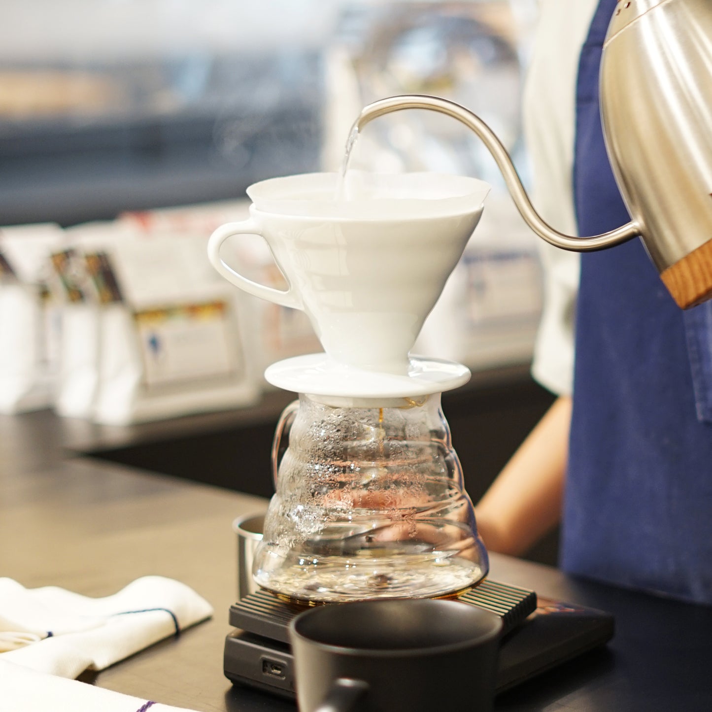 V60 Transparent Dripper 02 Ceramic / HARIO